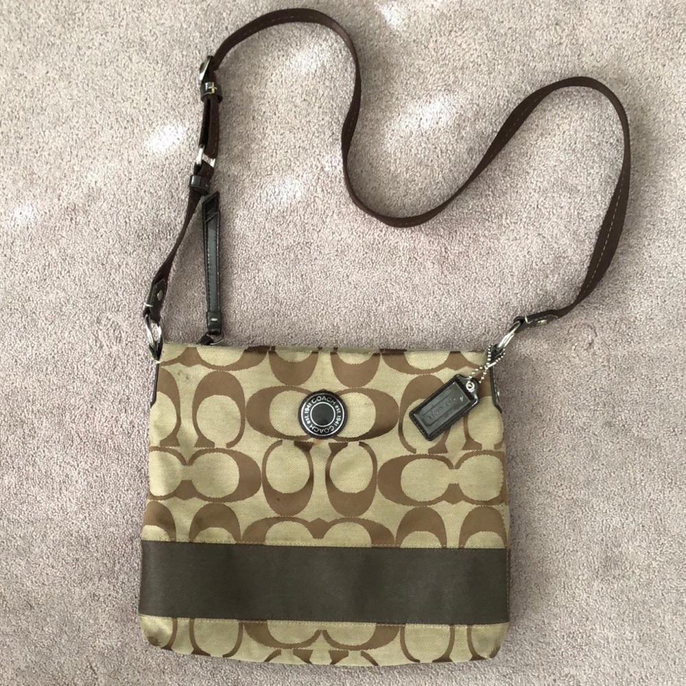 Coach Logo Crossbody Bag💋